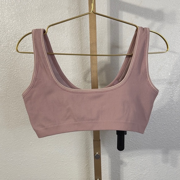 SKIMS Other - Skims x Nike- Ribbed seamless Pink micro scoop Sports Bra- XL